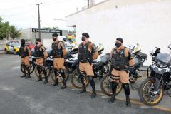 PM reforça policiamento do Litoral com unidades especializadas e rondas ostensivas