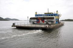 Serviço de Ferry Boat entre Cauiba e Guaratuba. Foto Jorge Woll/SEIL/DER. 04-03-2011.